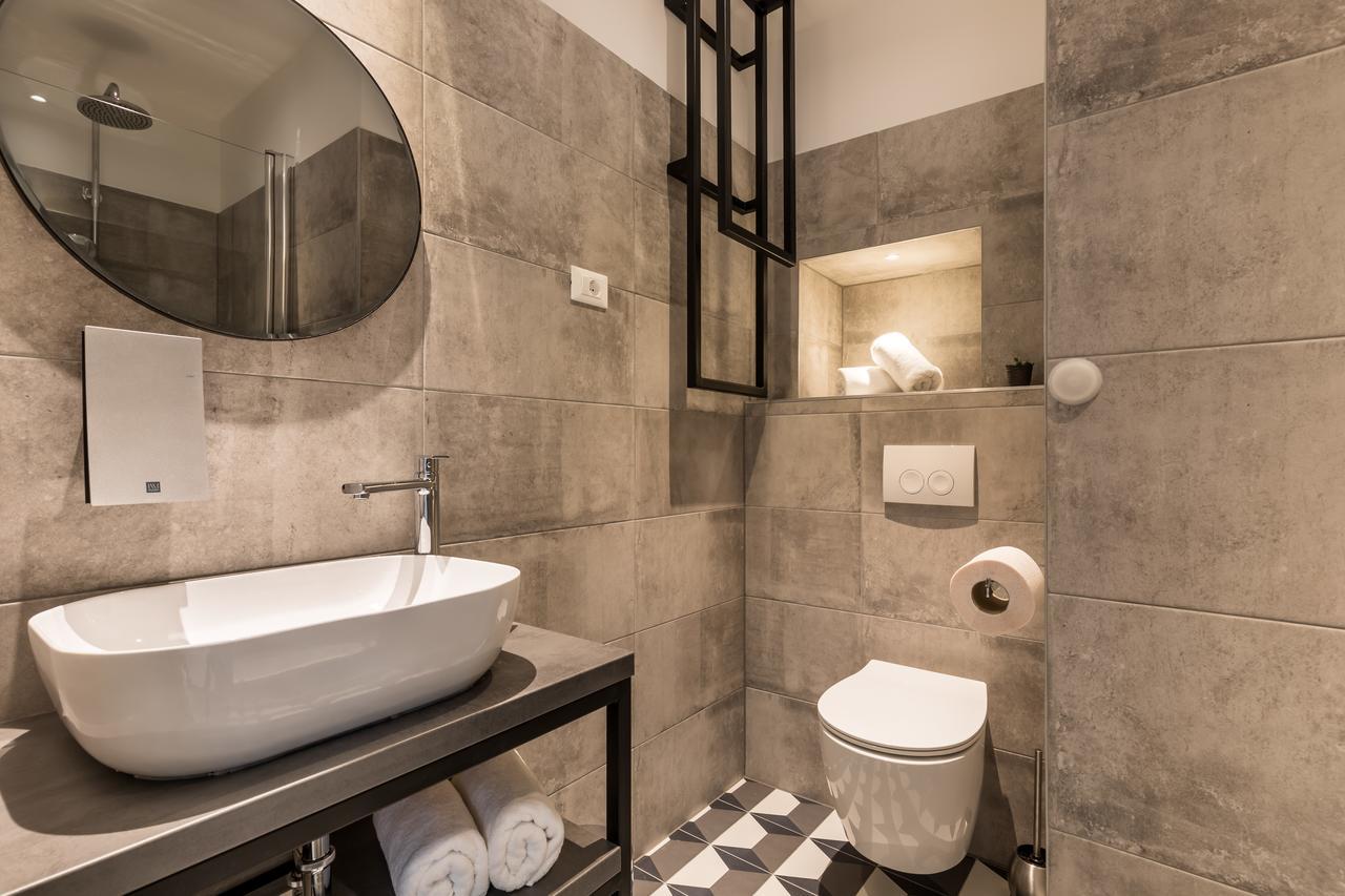 GuestHouse Main Square Split Extérieur photo